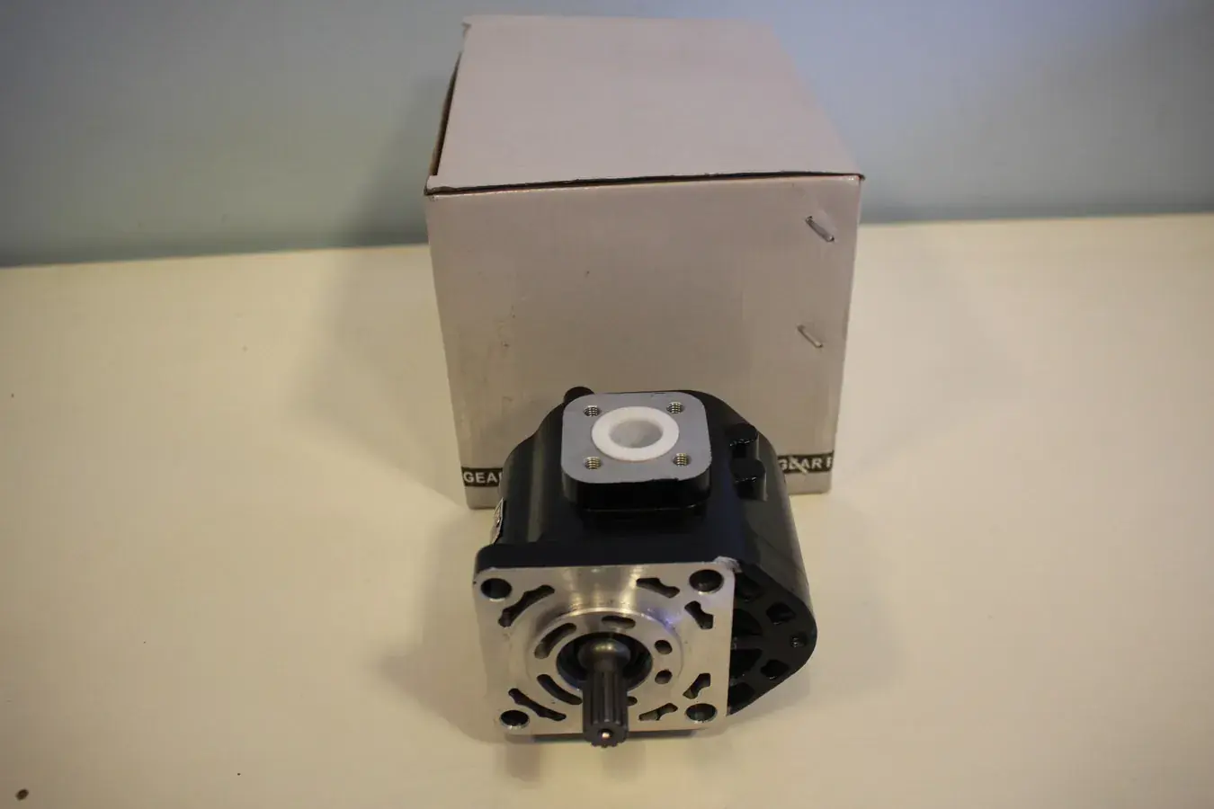 Pompa hydrauliczna Yanmar FX26, FX28, FX32 itp.