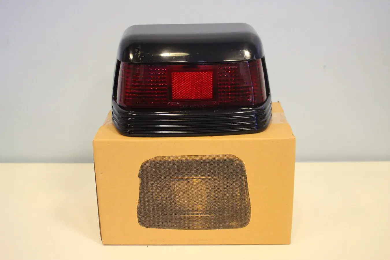 Tylna lampa KUBOTA GL